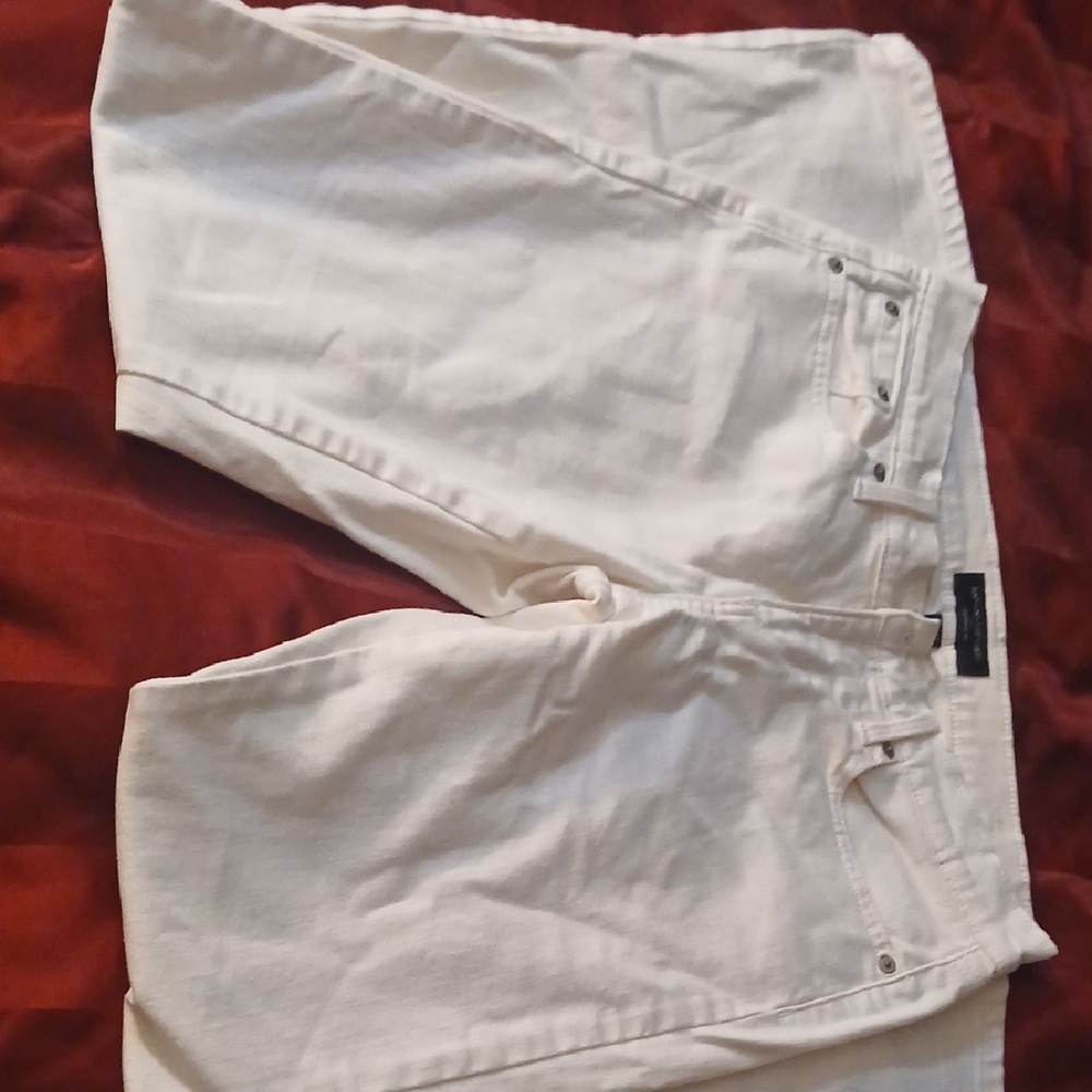 Banana Republic White Boyfriend Jeans